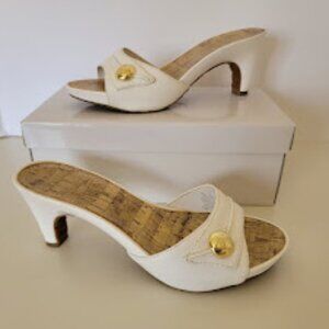 Anne Klein White Sandals Size 7.5